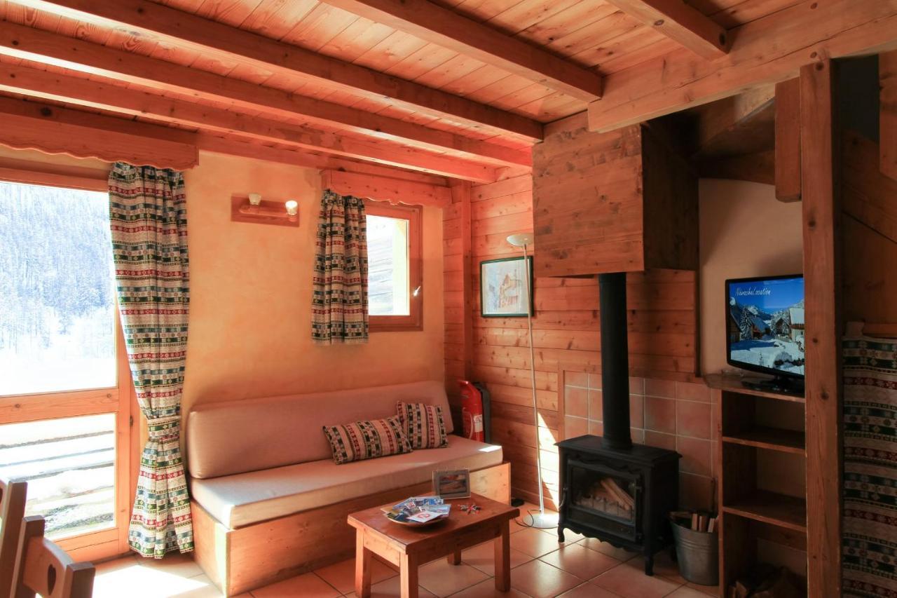 Le Gouroun Hameau Des Chazals Nevache Hautes Alpes Buitenkant foto