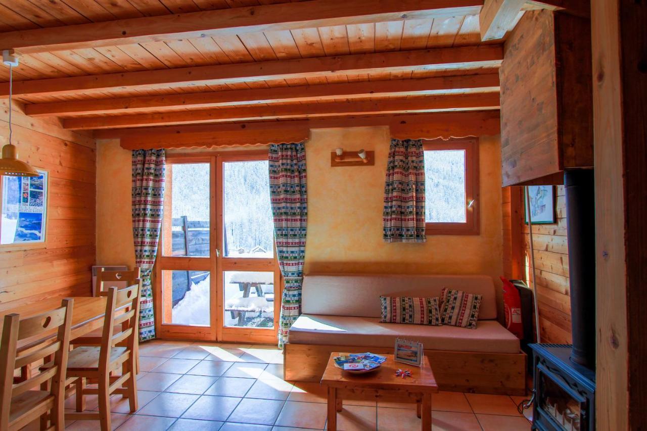 Le Gouroun Hameau Des Chazals Nevache Hautes Alpes Buitenkant foto