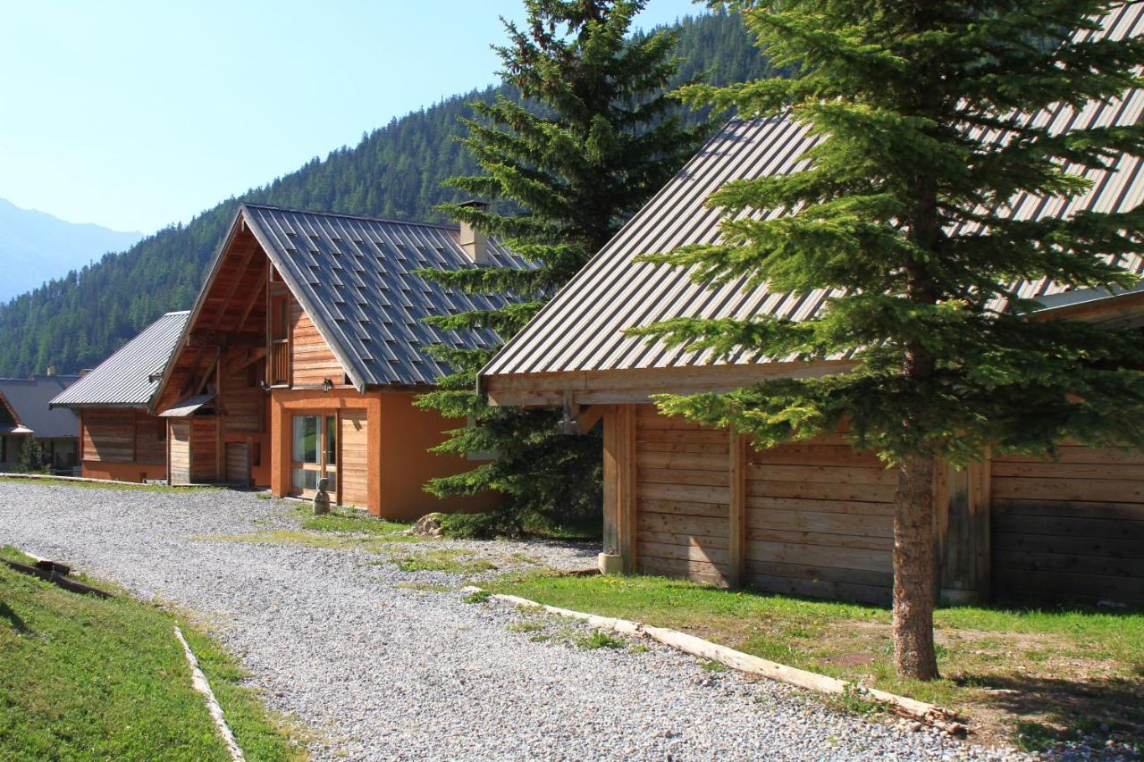 Le Gouroun Hameau Des Chazals Nevache Hautes Alpes Buitenkant foto
